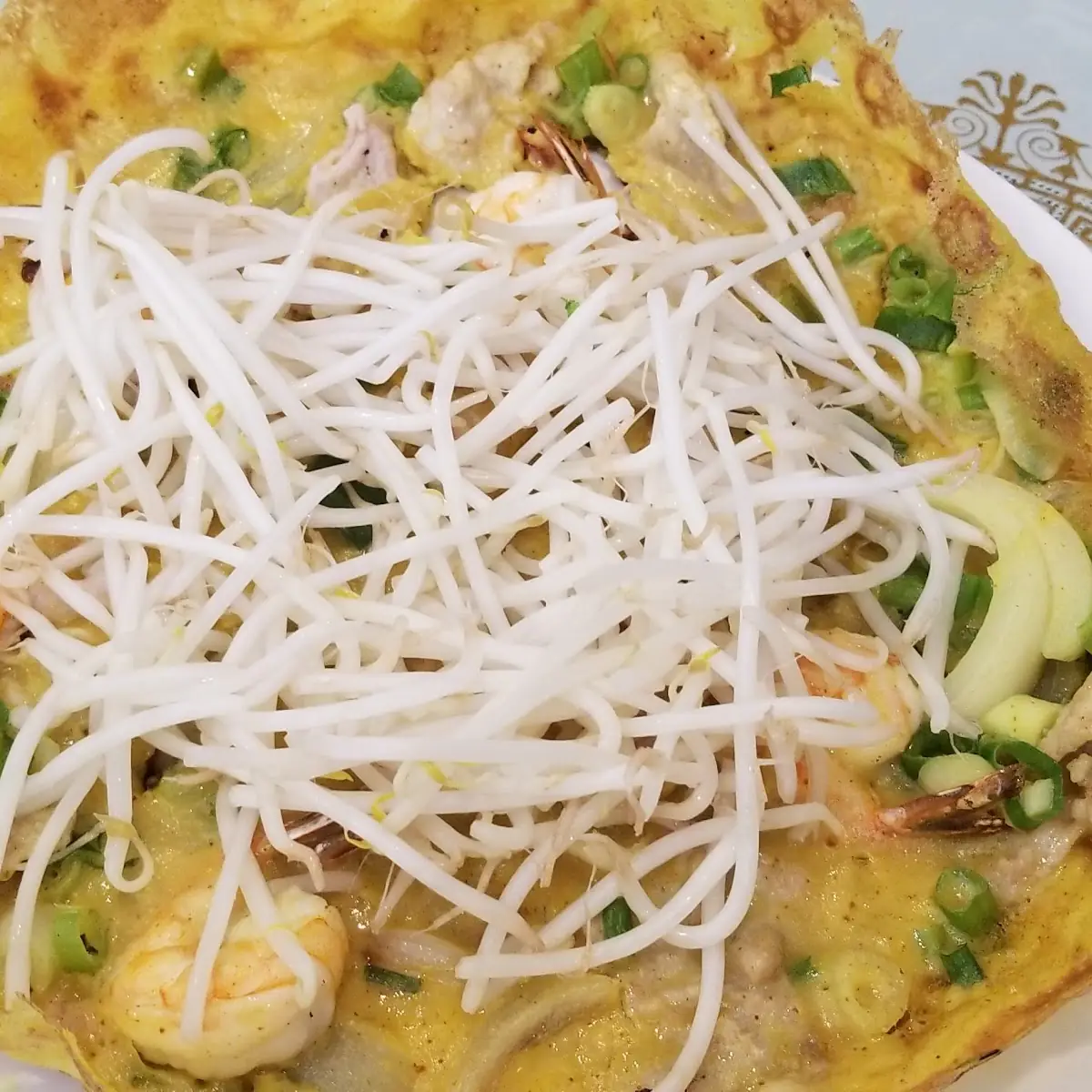 Vietnamese Savory Crispy Crepe Bánh Xèo