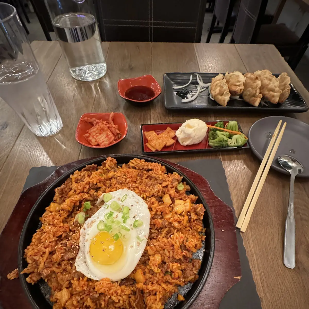 kimchi fried rice 김치볶음밥