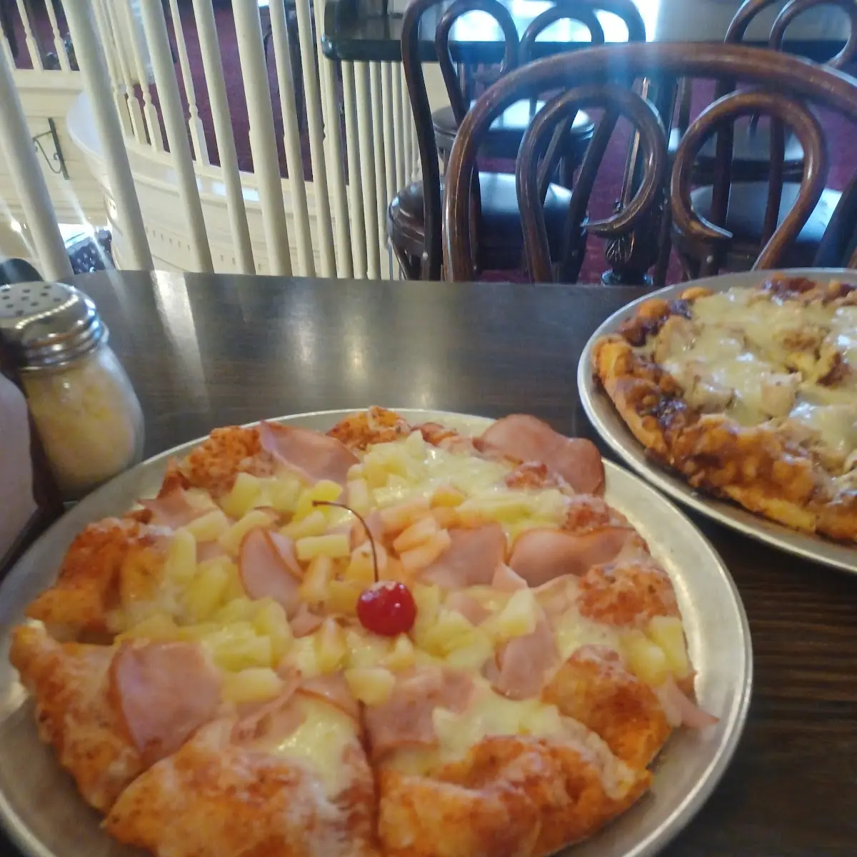 Hawaiian Pizza
