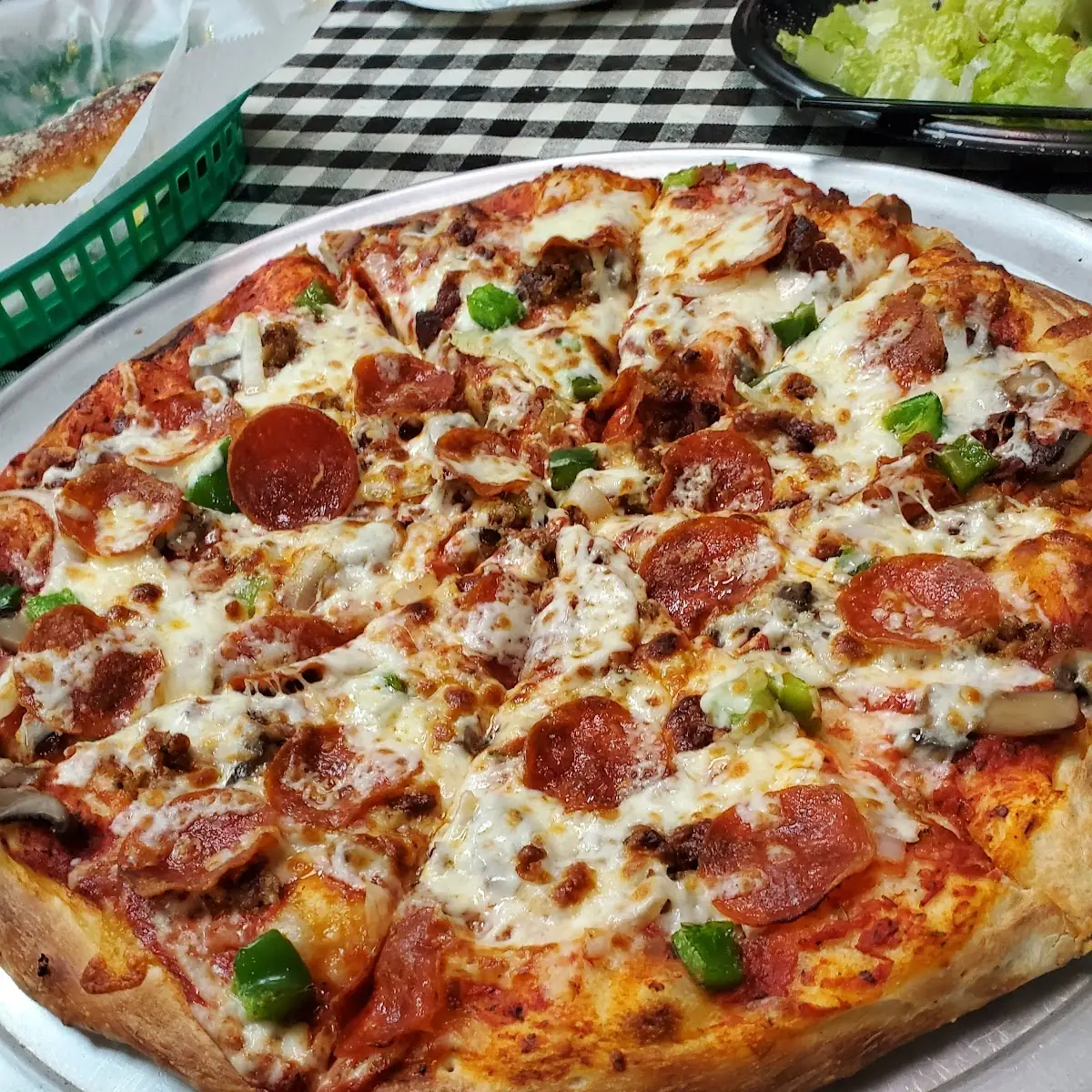 Tony's Deluxe Pizza
