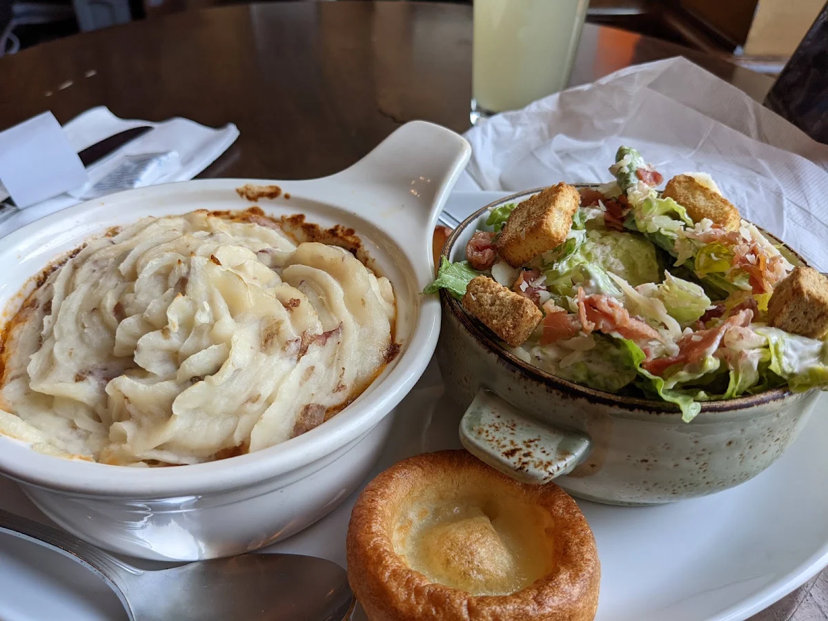Guinness Steak Bowl, D'Arcy McGee's