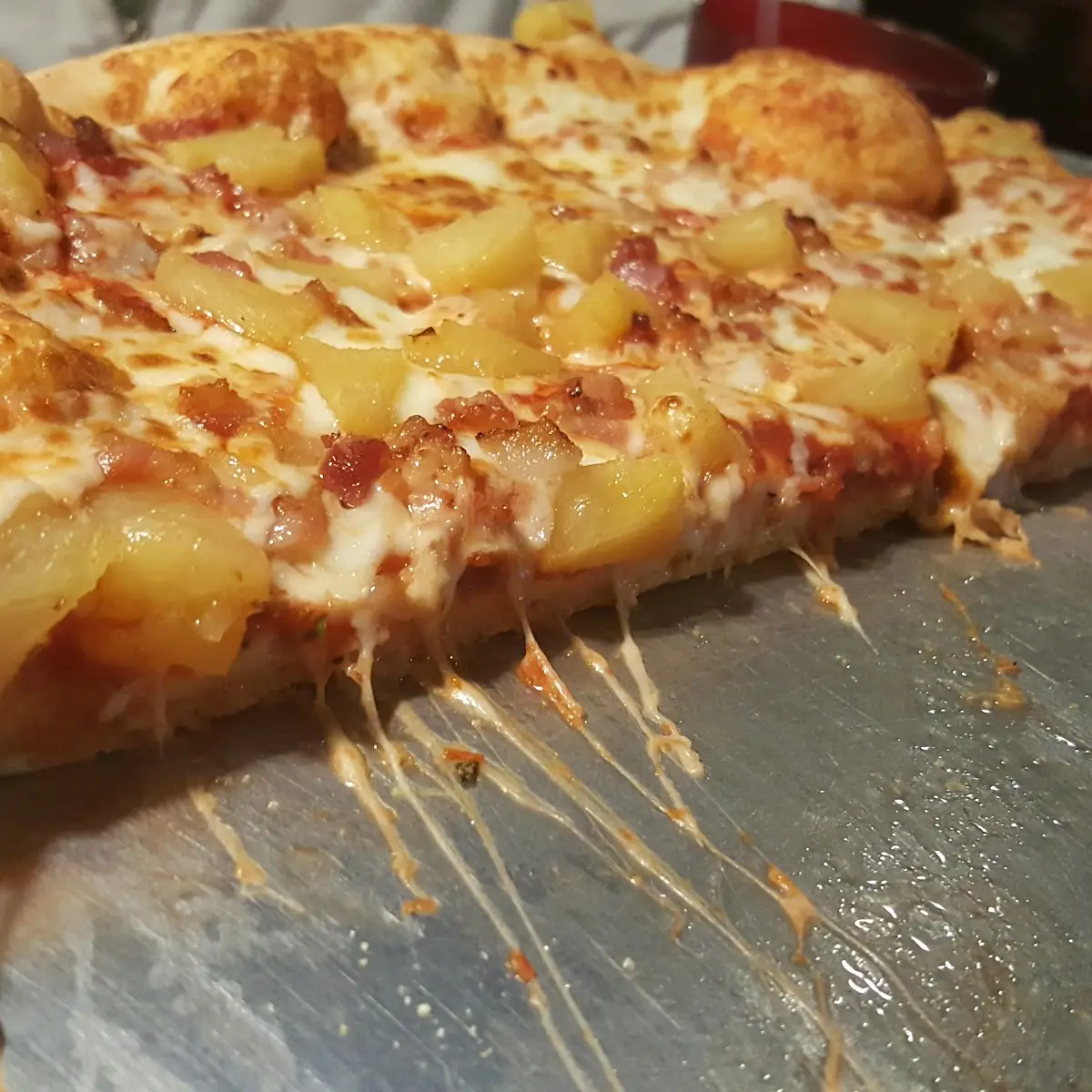 Hawaiian Pizza