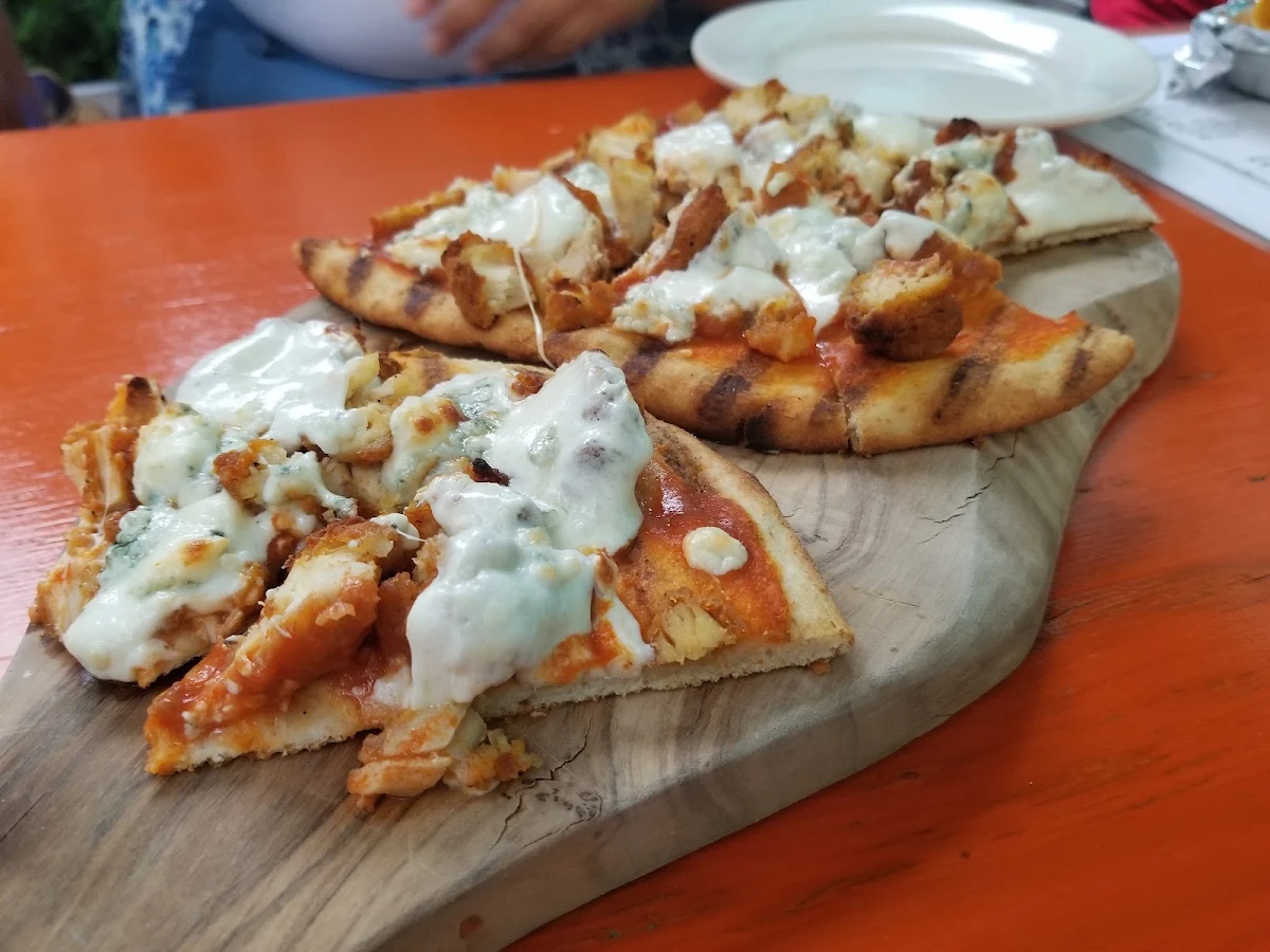 Buffalo Chicken Flatbread