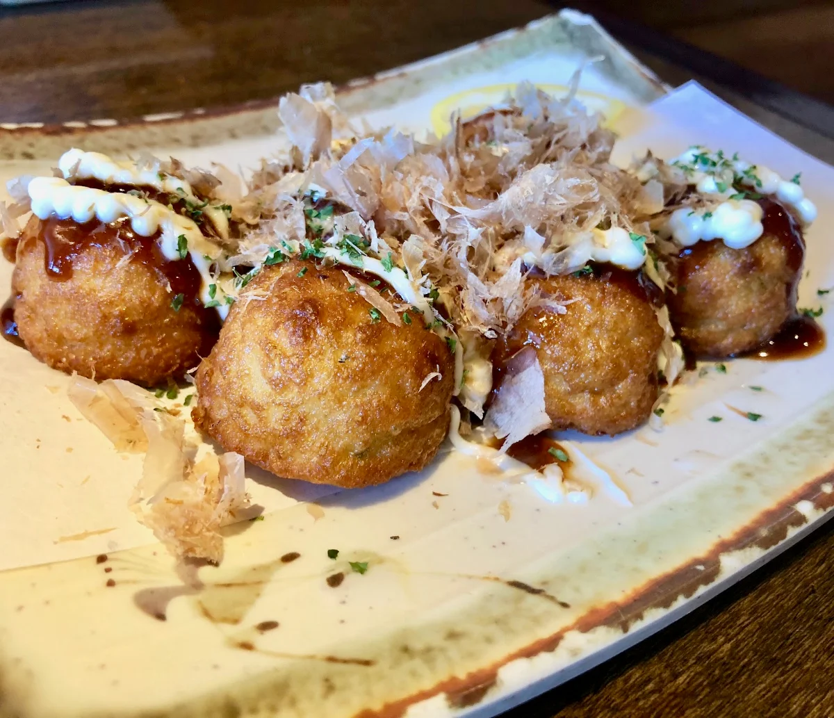 Takoyaki, Sushi & Roll