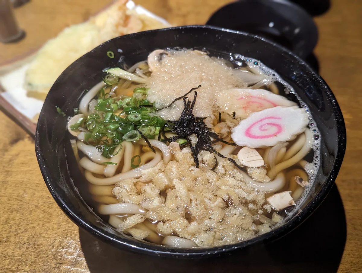 Tempura Udon, Sushi & Roll