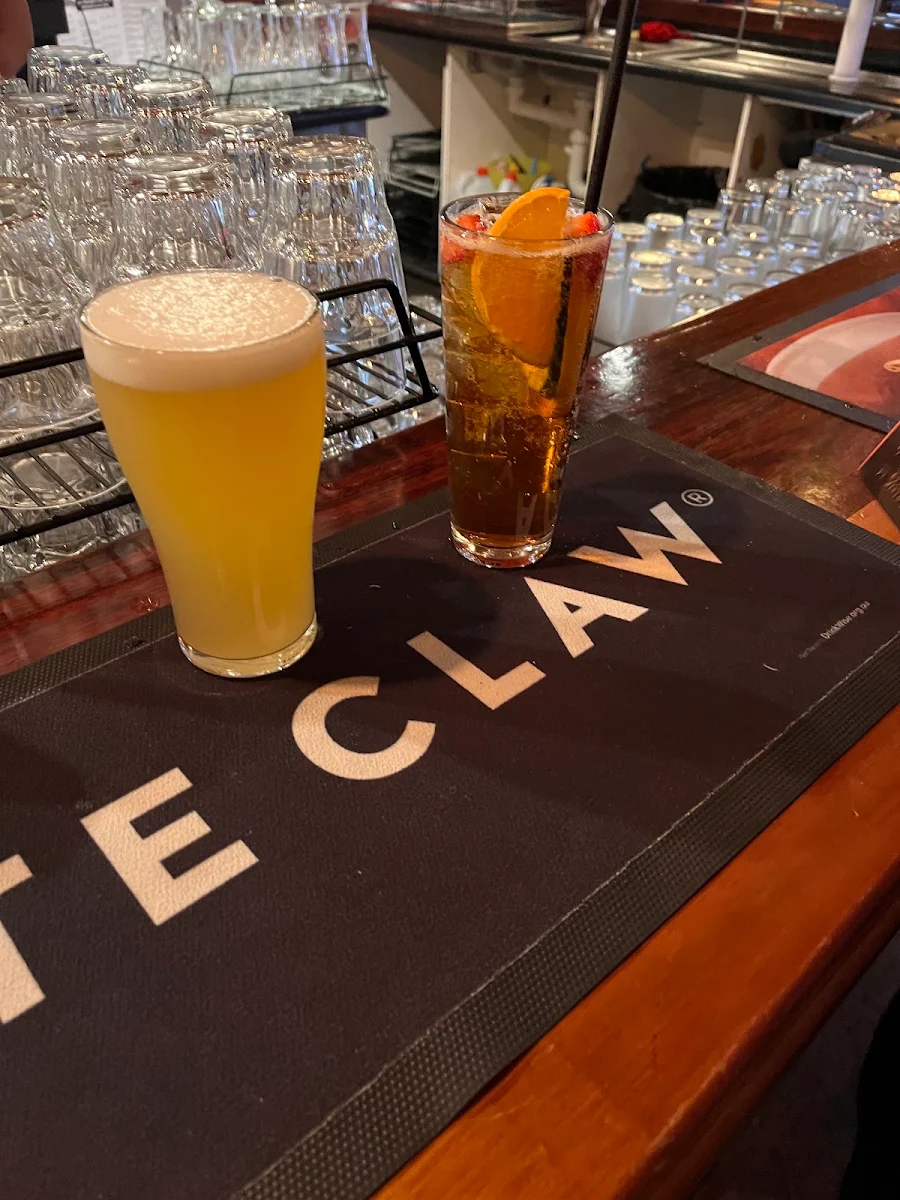 Highlights, Seanchai Irish Pub