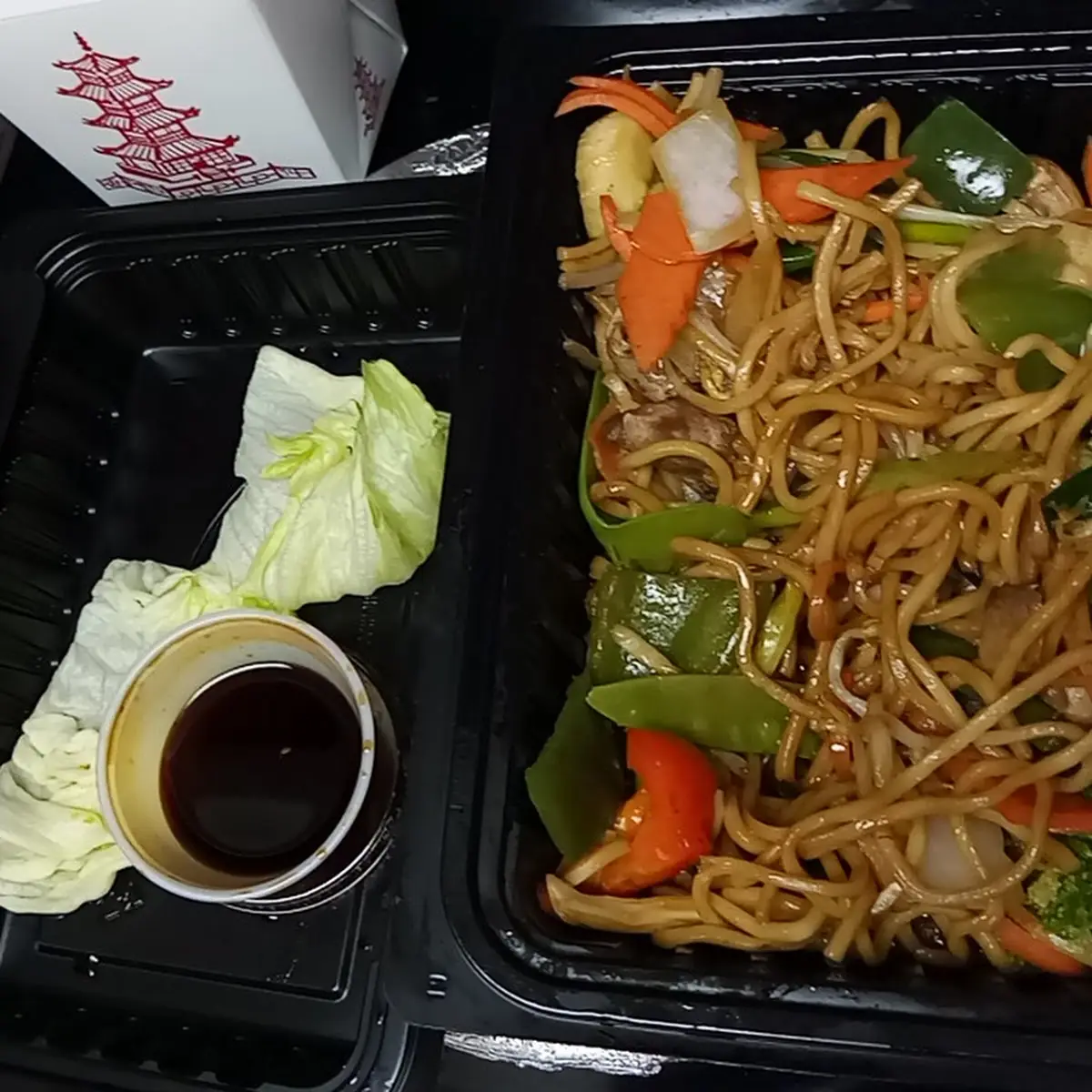 Vegetable Lo Mein Noodles