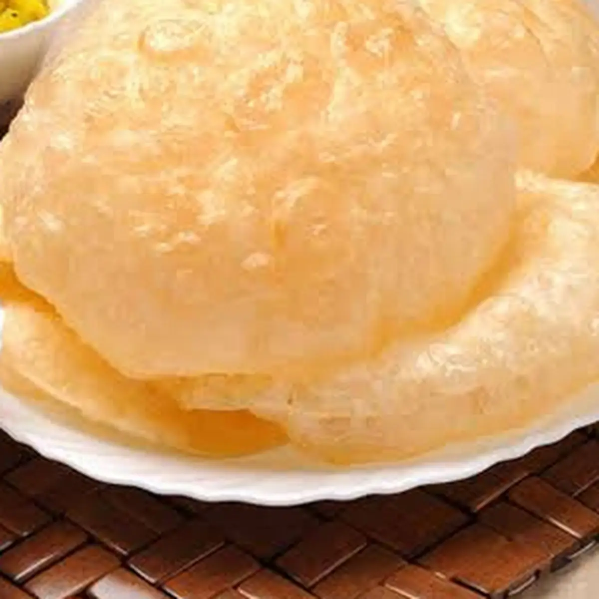Lahori Halwa Puri Plate