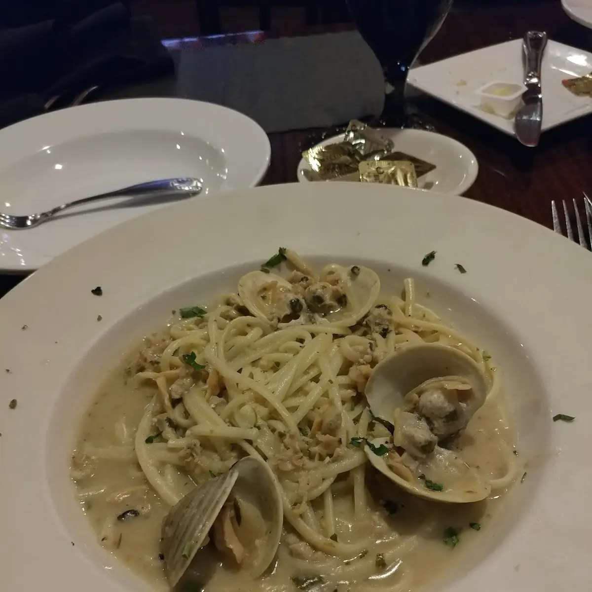 Linguine with White Clam Sauce