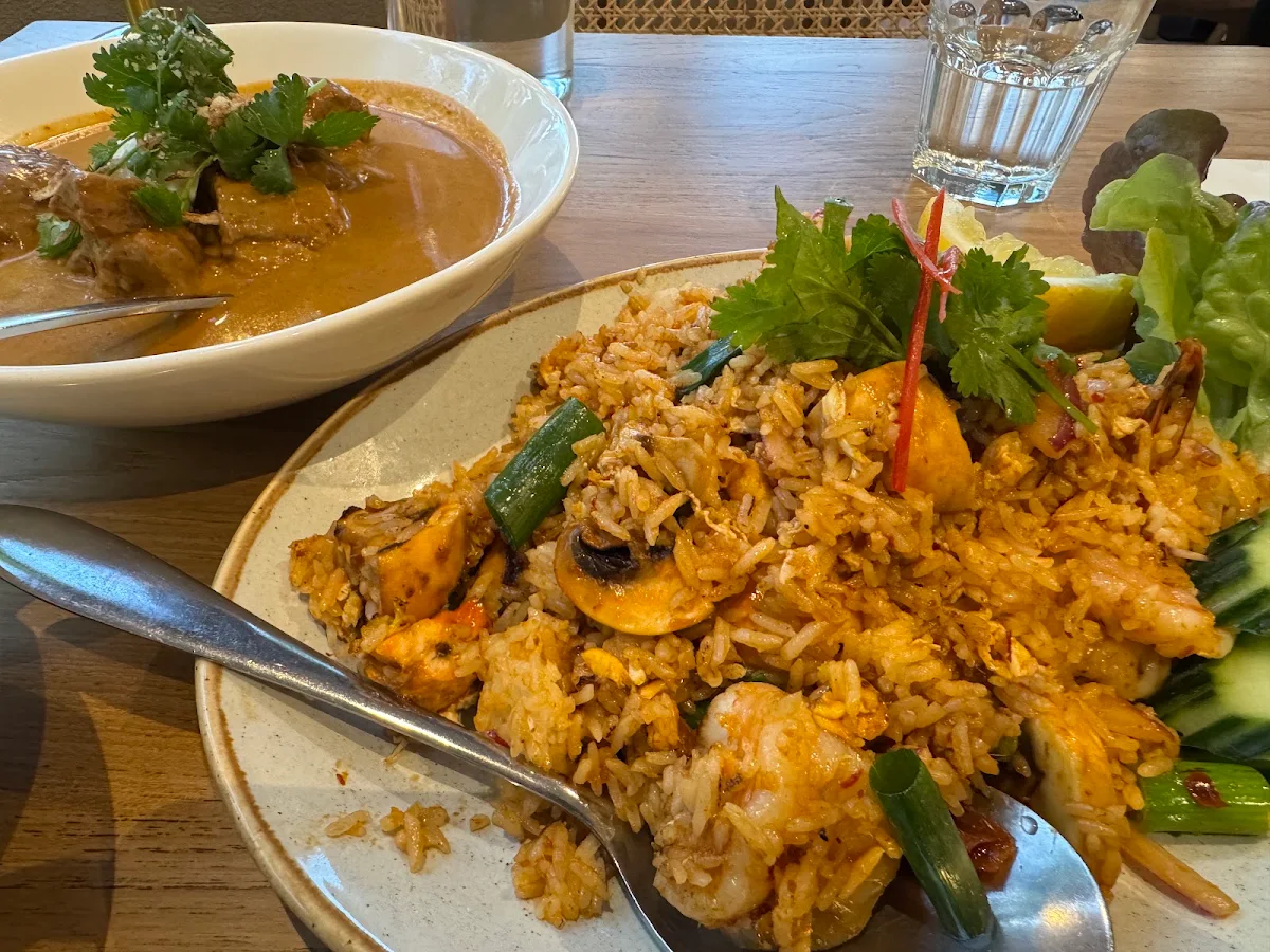 Tom Yum Fried Rice Prawn