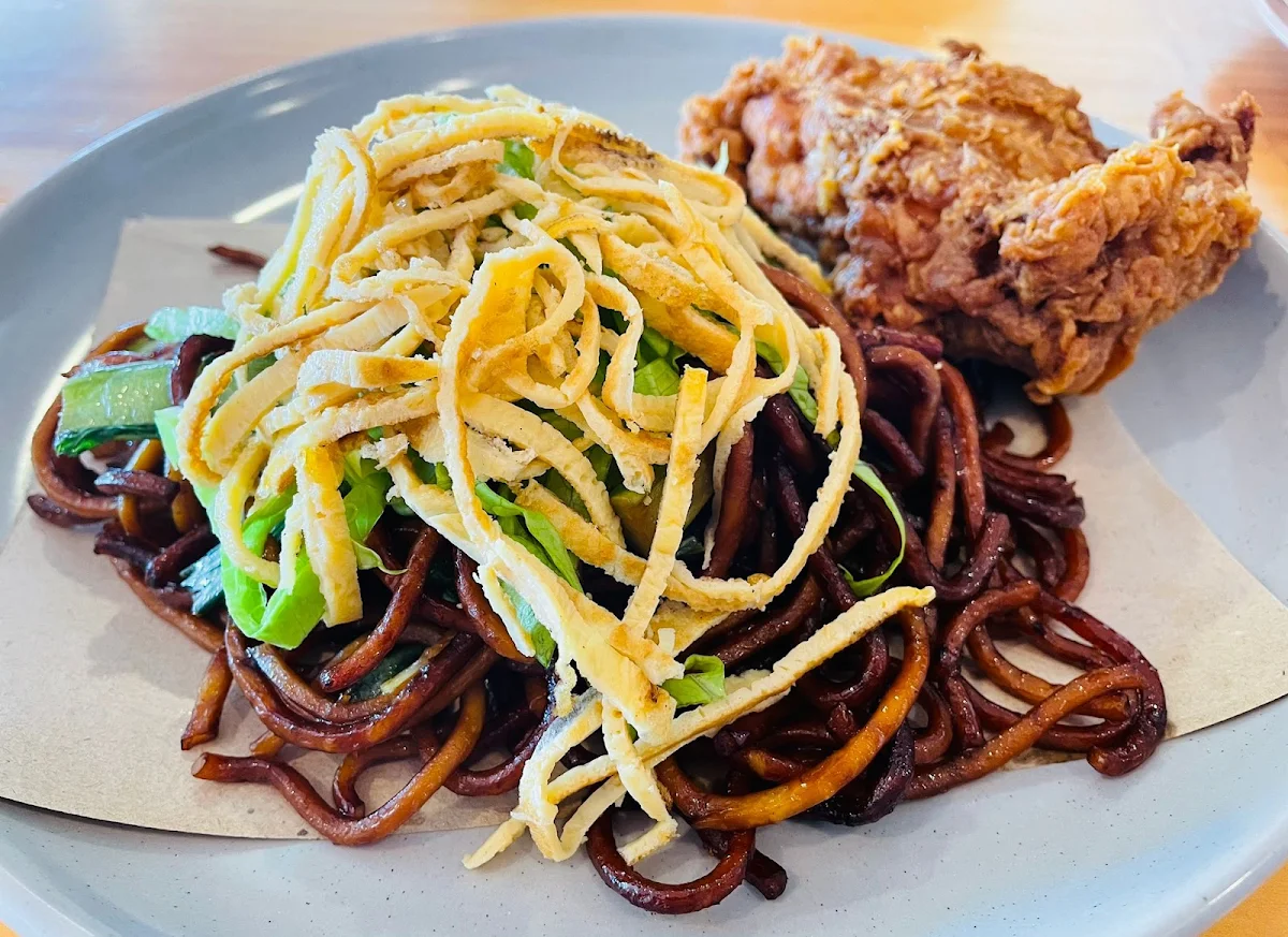 Mee Sekolah with Chicken, Aunty Alice Kopitiam