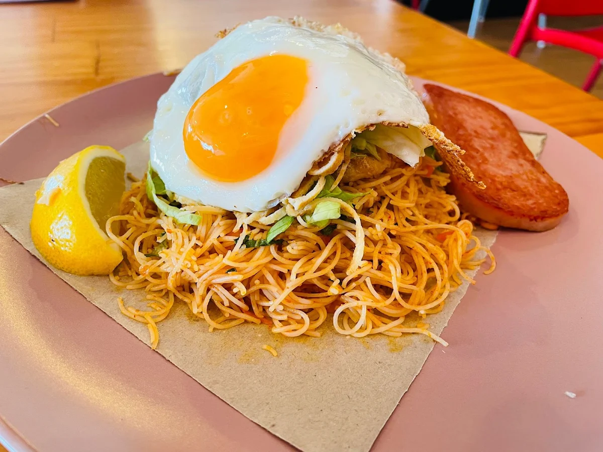 Mee Siam with Diced Chicken, Aunty Alice Kopitiam