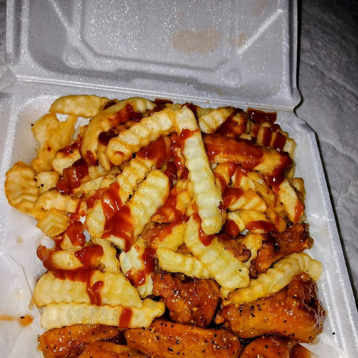 Mild Lemon Pepper Wings with Fries
