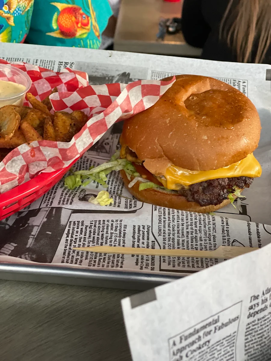 Canoo Smash Burger