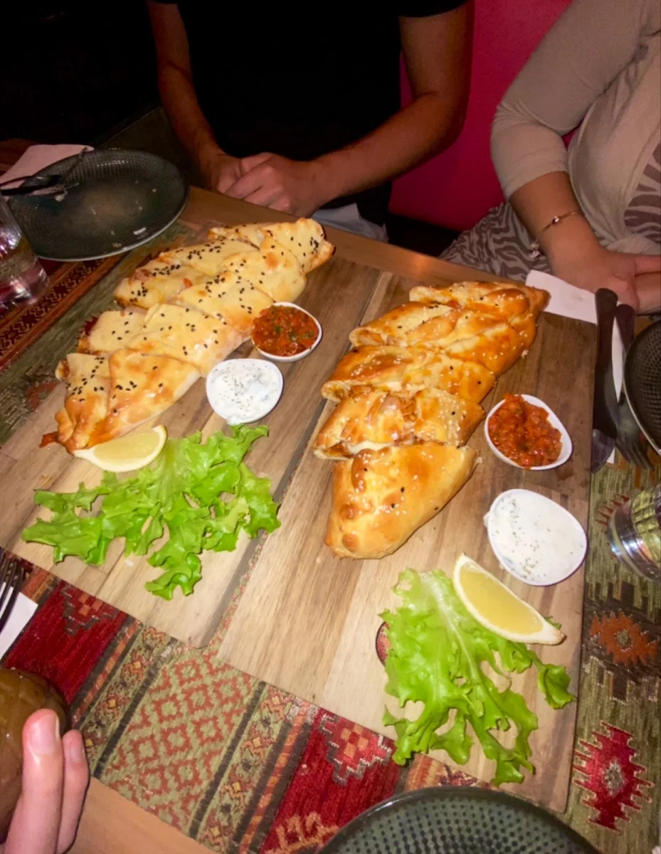 Lamb and Chicken Pide, Little Aladdin
