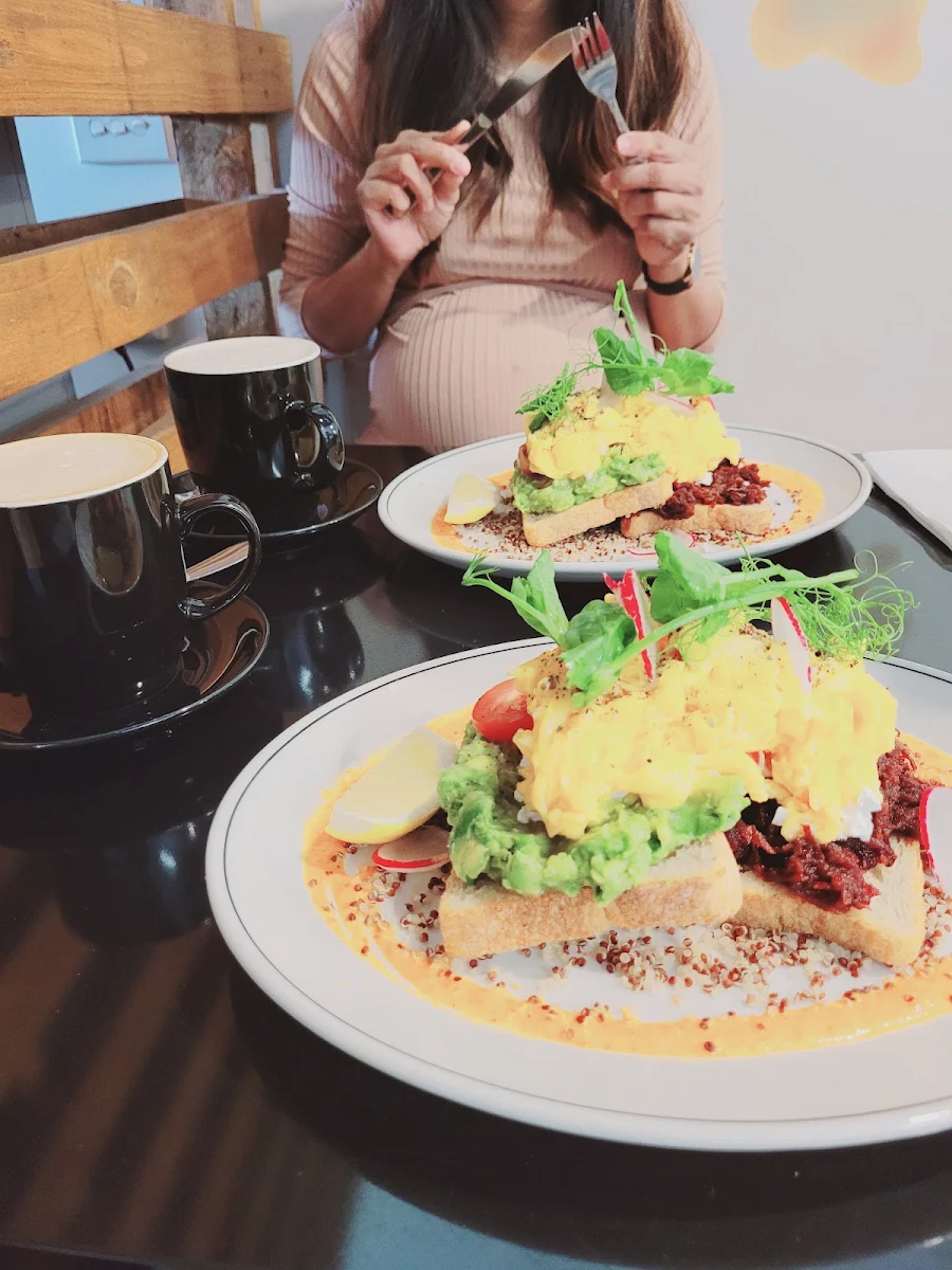 Smashed Avo and Feta with Two Eggs, The social sutra