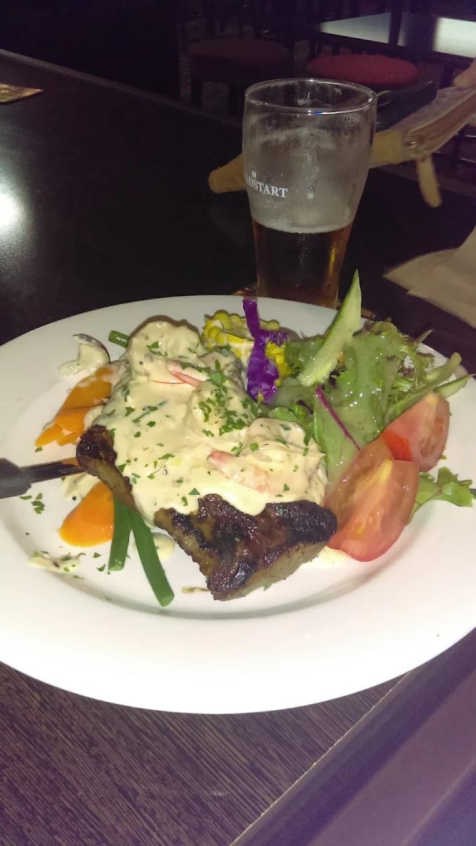 Salad and Veges, Hotel Elermore