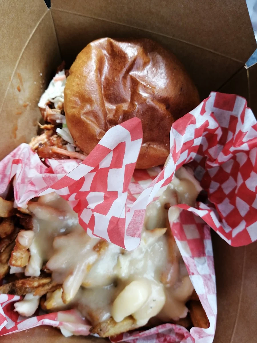 Pulled Pork Sandwich and Poutine