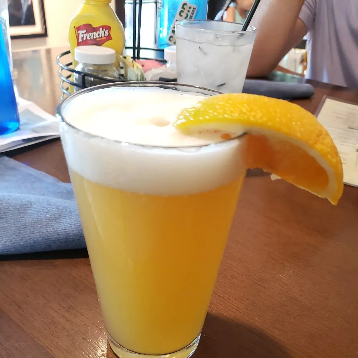 Blue Moon Belgian White