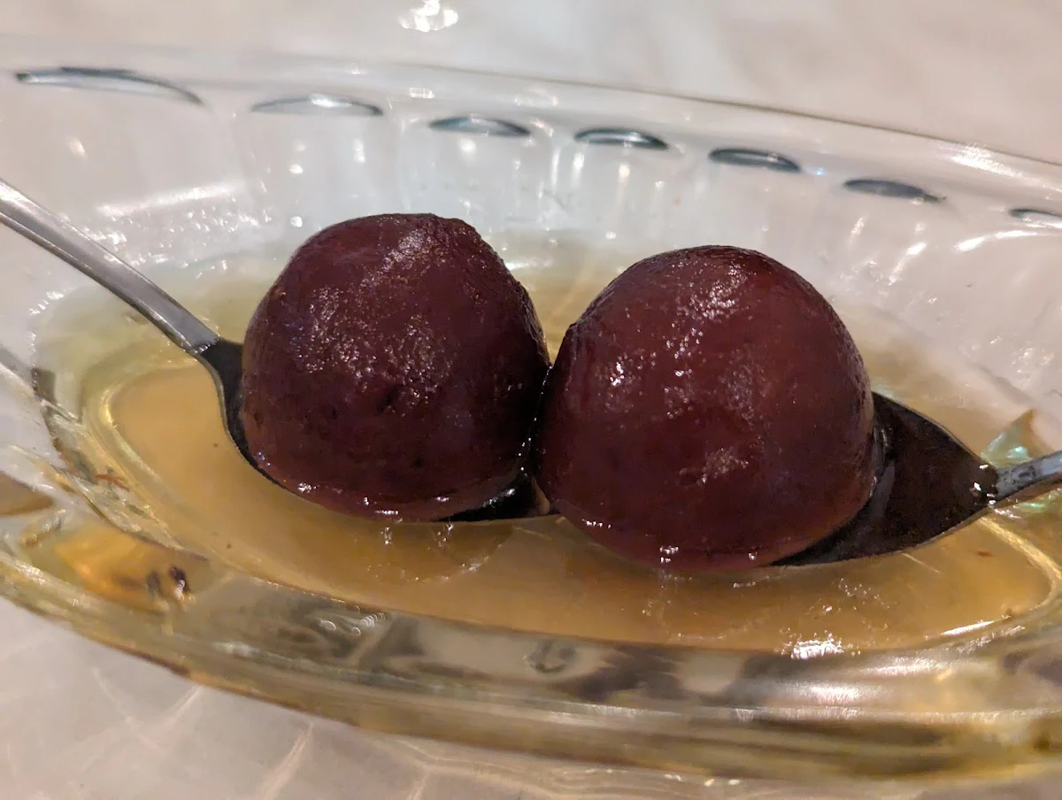 Gulab Jamun, Deccan Paradise Restaurant and Grill