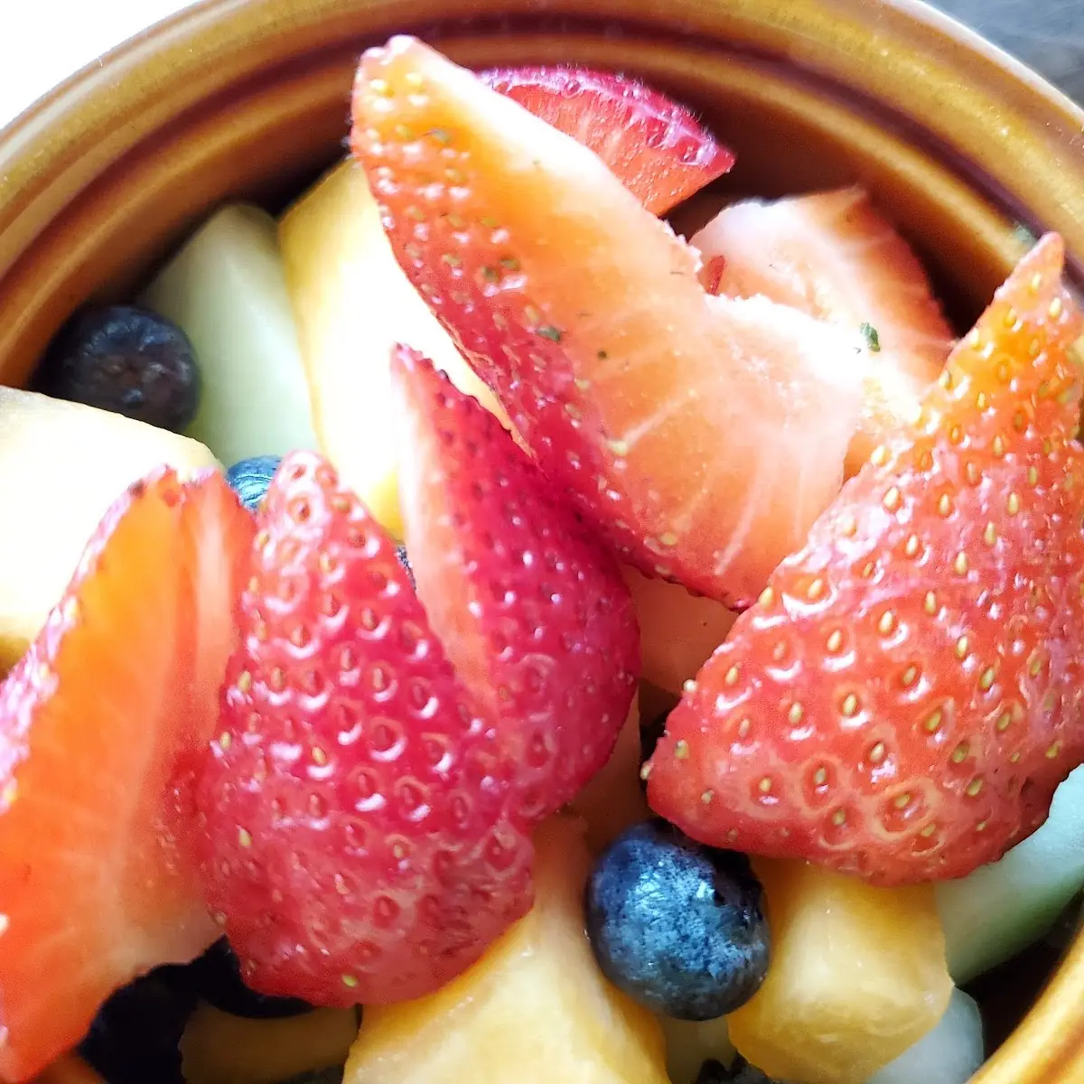Seasonal Fresh Fruit Bowl
