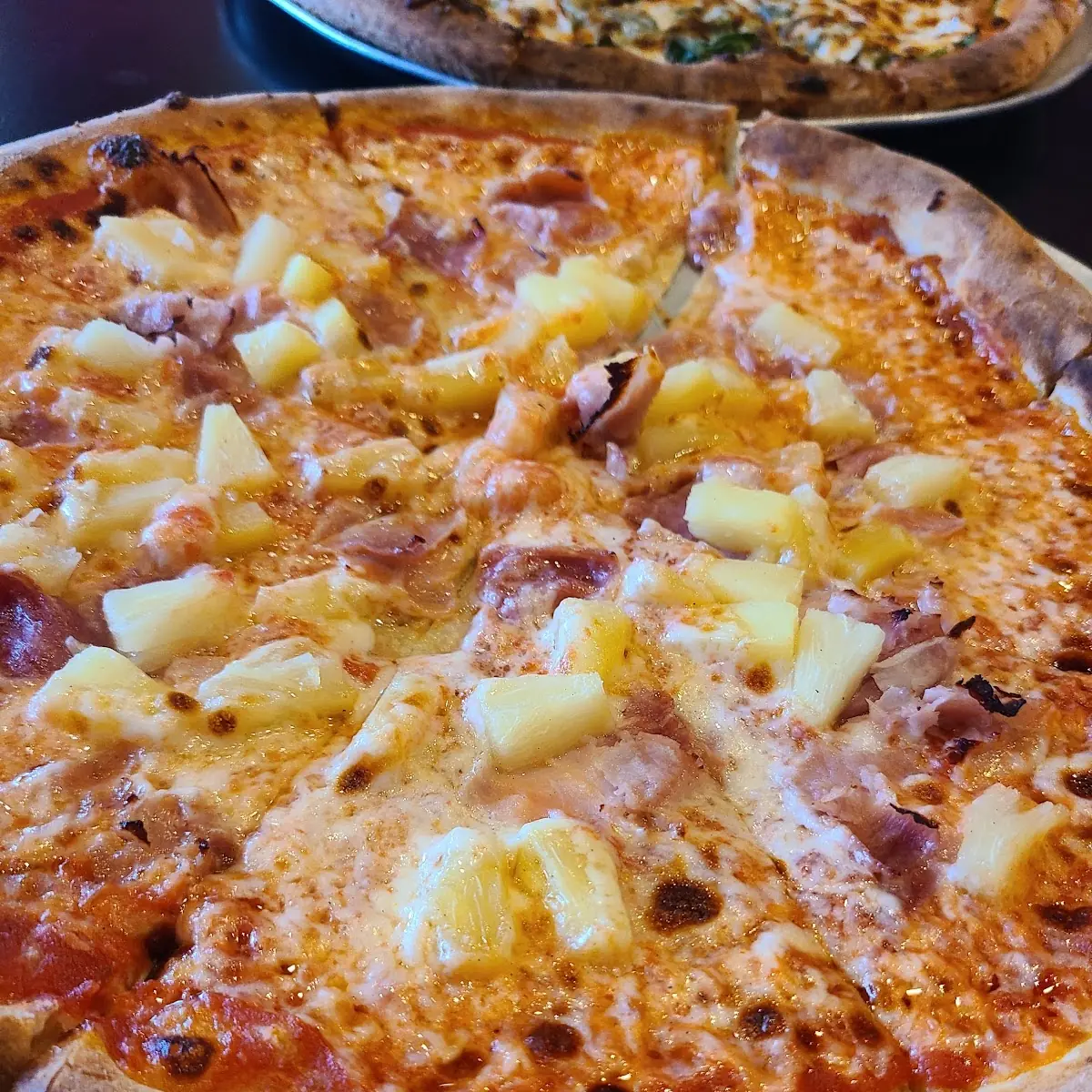 Hawaiian Pizza