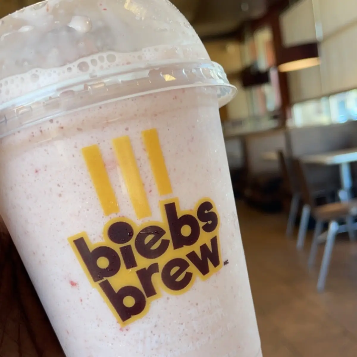 Strawberry Creamy Chill, Tim Hortons