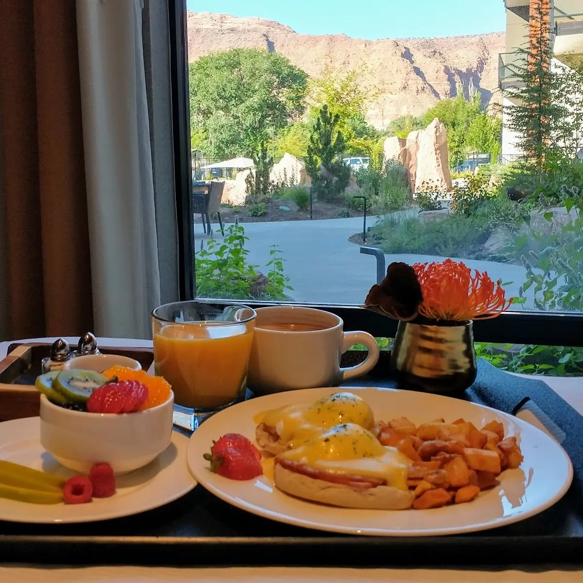 Eggs Benedict