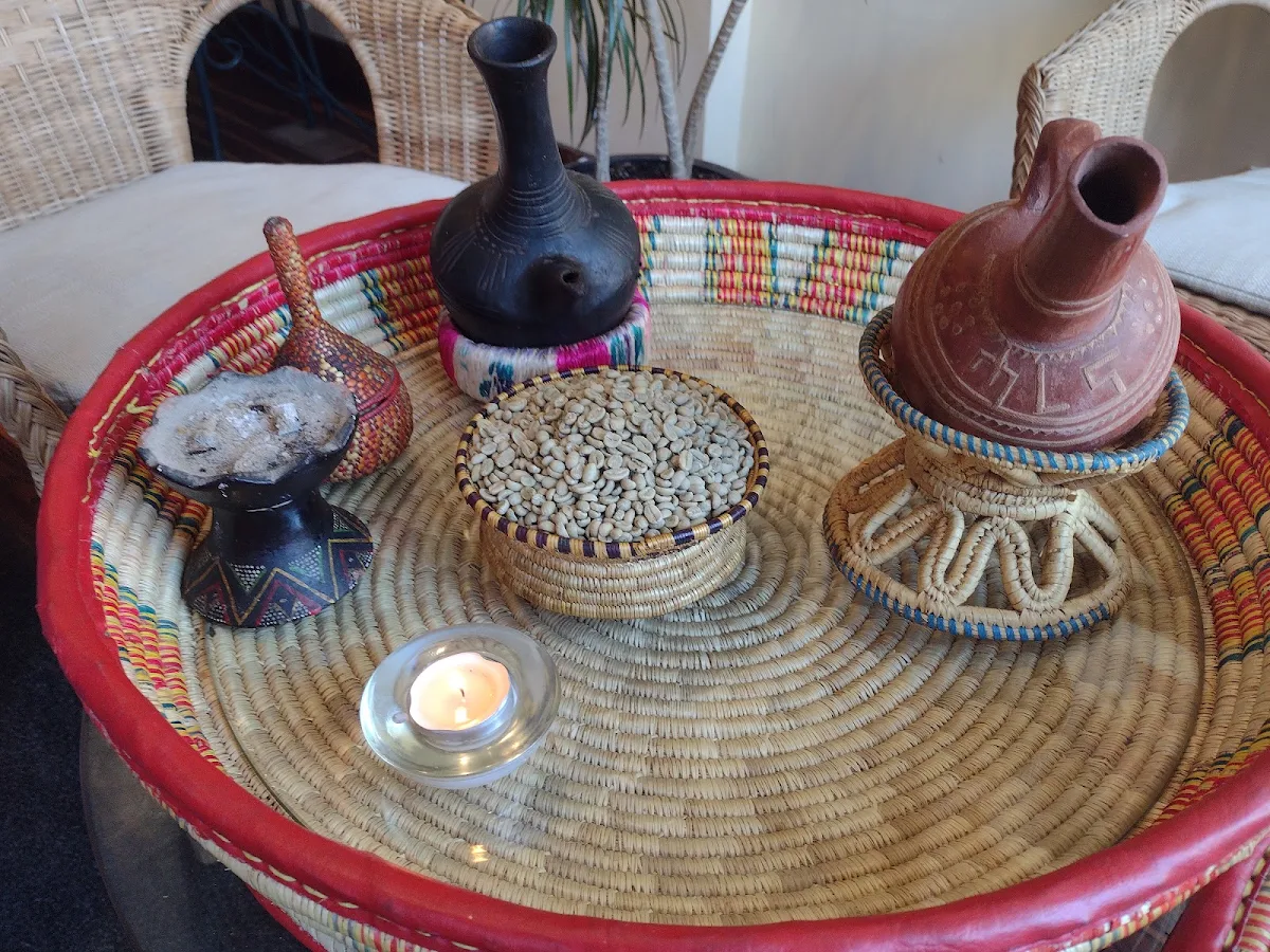 Highlights, African Palace