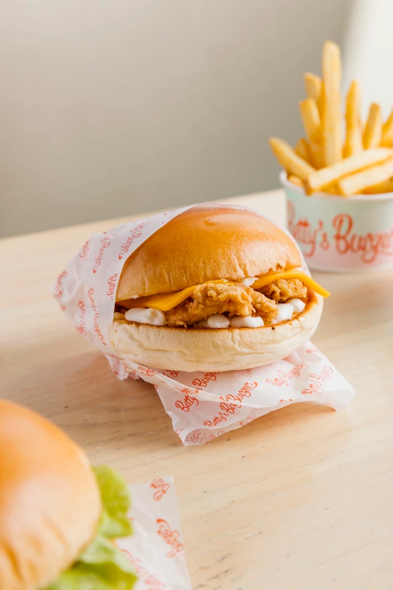 Highlights, Betty's Burgers