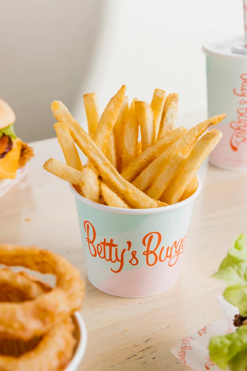 Highlights, Betty's Burgers