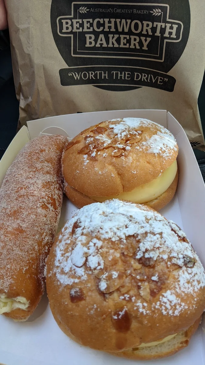Bee Sting & German Donut, Beechworth Bakery Bright