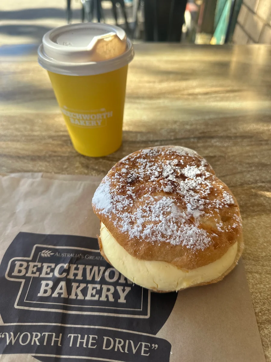 Highlights, Beechworth Bakery Bright