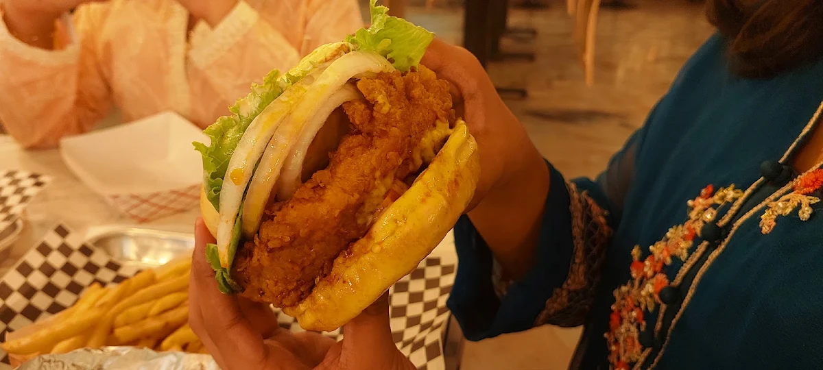 Zesty Burger