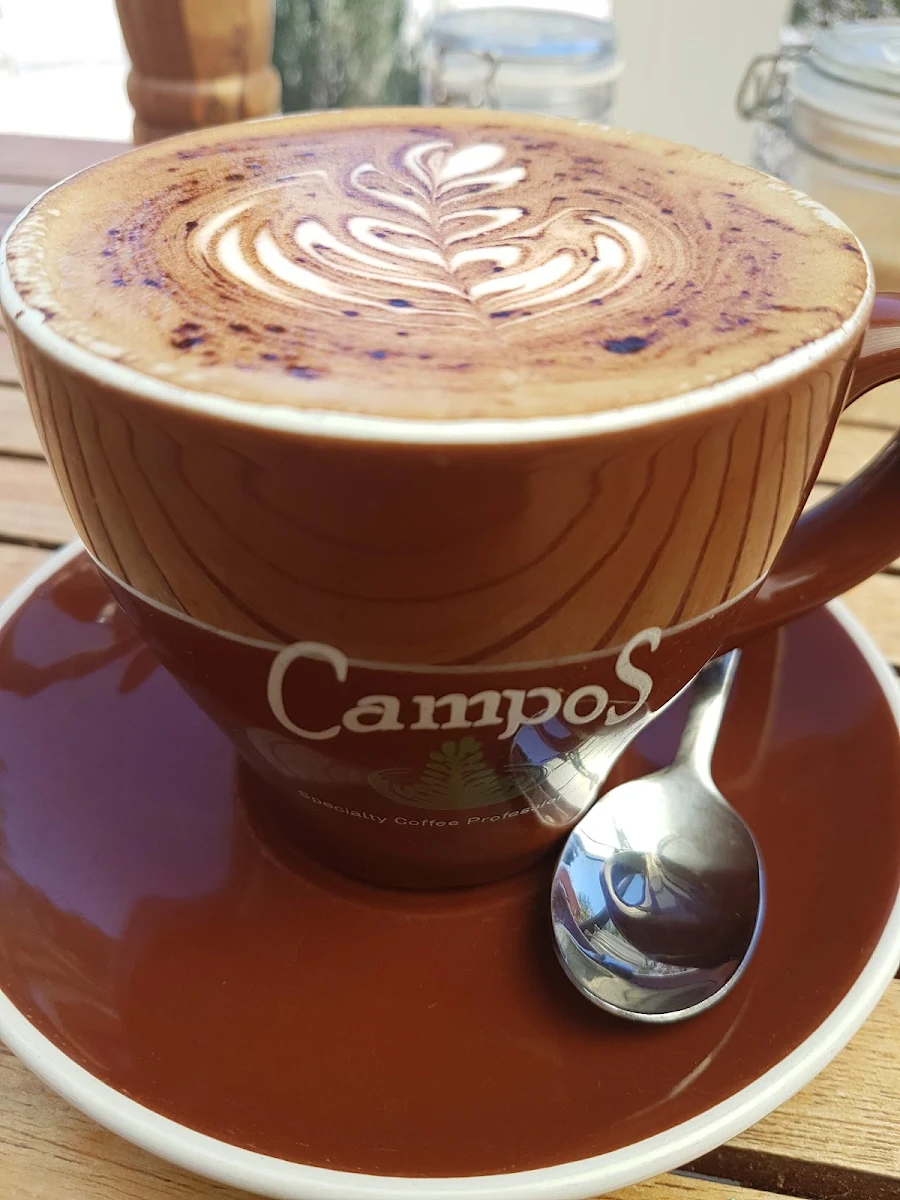 Flat White Cappuccino Latte Long Black, Common Grounds Corner