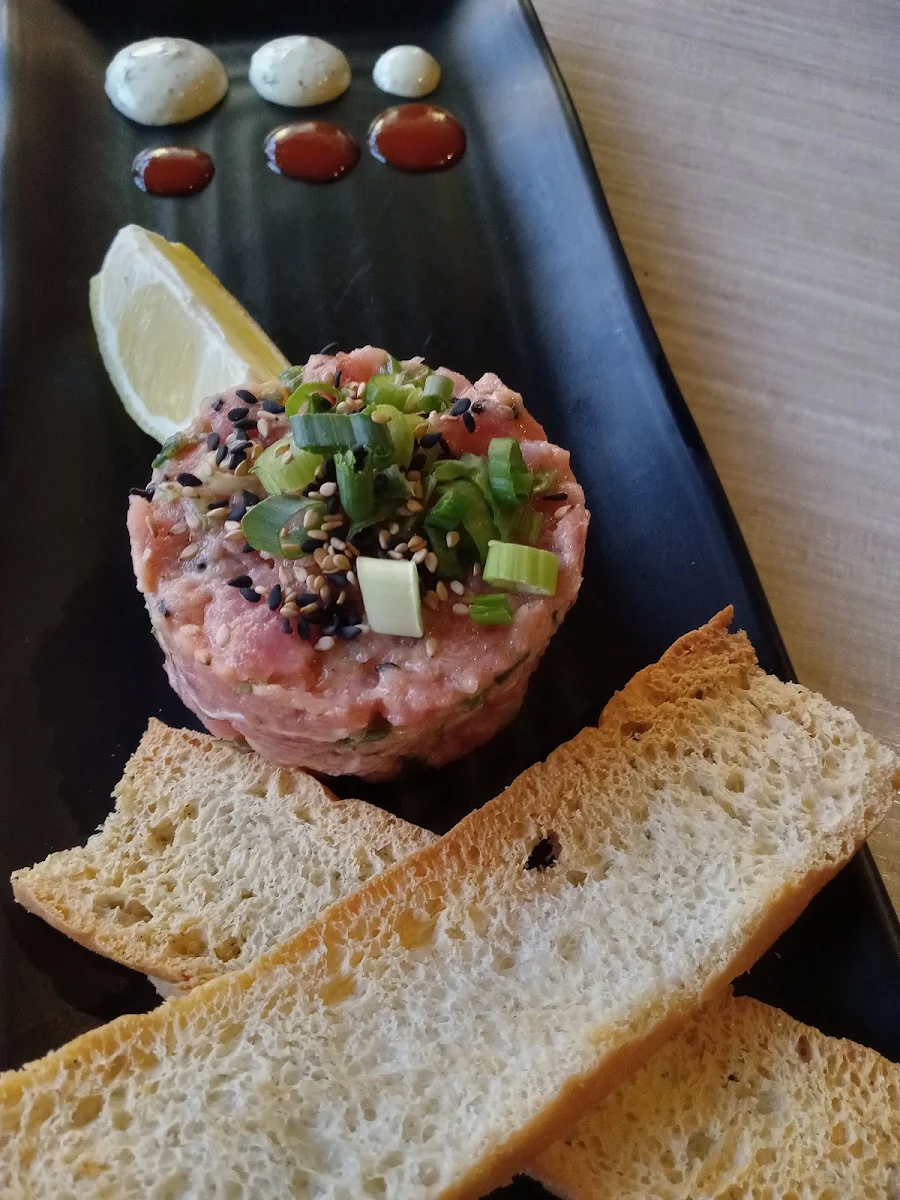 Entrée Tartare de Thon Rouge, Les Maltcommodes (Resto par Brasserie MaltCo)