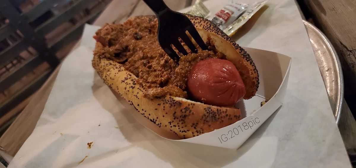 Hot Dog w Chilli