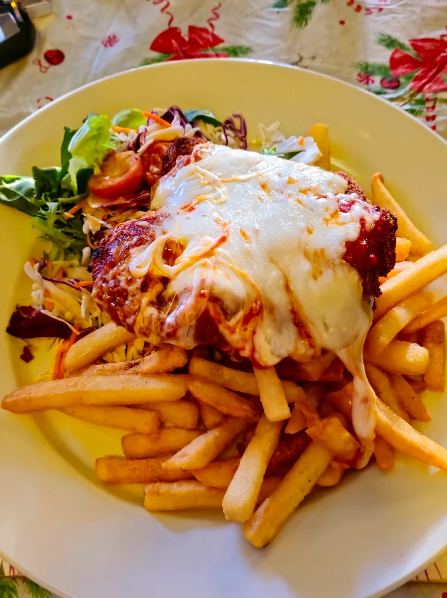 Chicken Parmigiana, Ravenshoe Hotel Bar and Restaurant