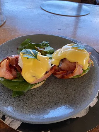 Highlights, Ravenshoe Hotel Bar and Restaurant