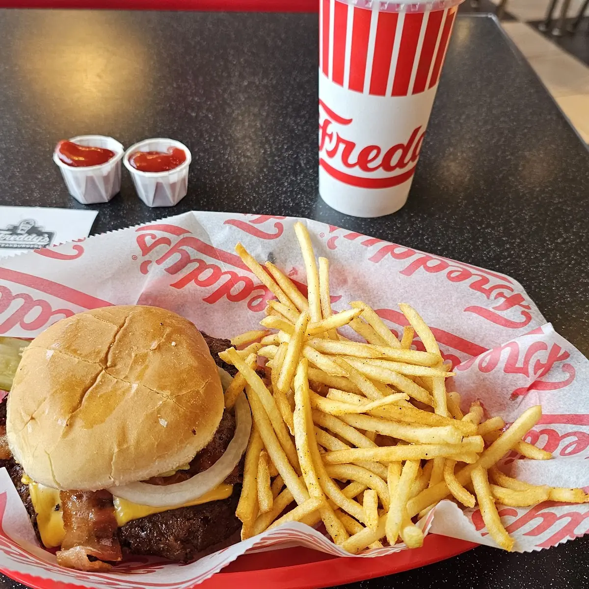 Bacon Cheeseburger