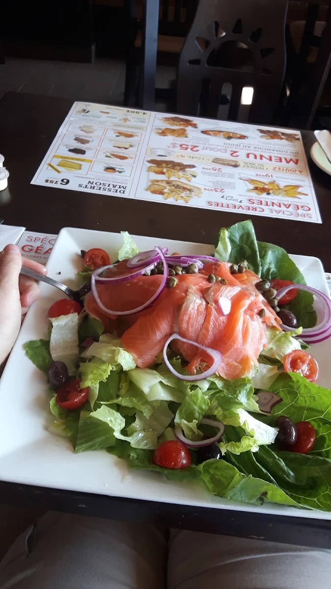 Smoked Salmon Entree