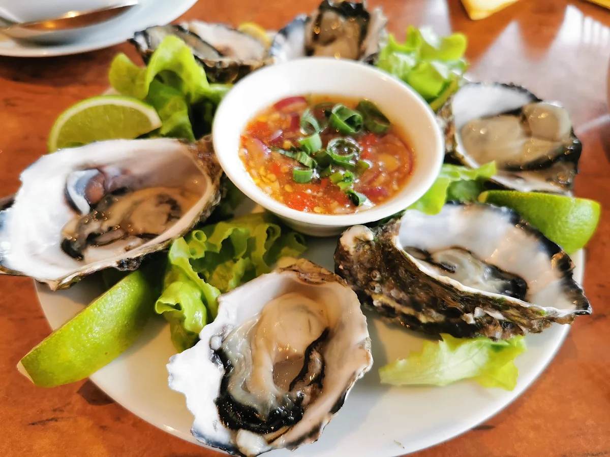 Oysters, Pranee Thai Restaurant