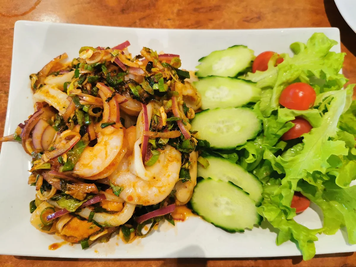 Prawn Salad, Pranee Thai Restaurant