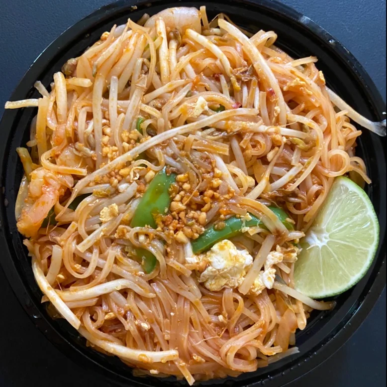 Shrimp Pad Thai, Soupe & Roll