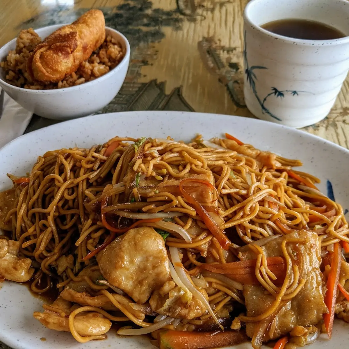 Chicken Lo Mein