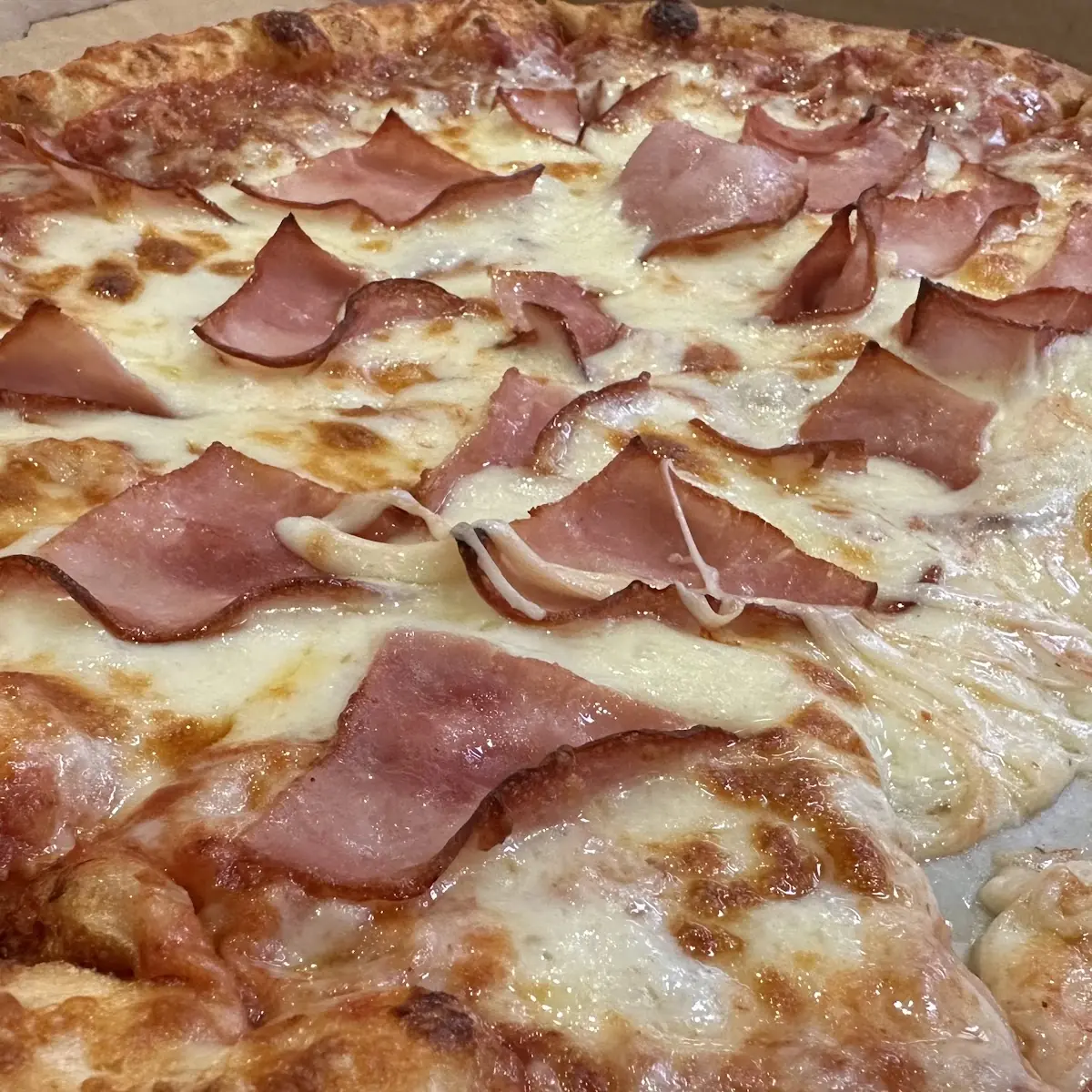 Pizza Extra Cheese Pizza and Ham