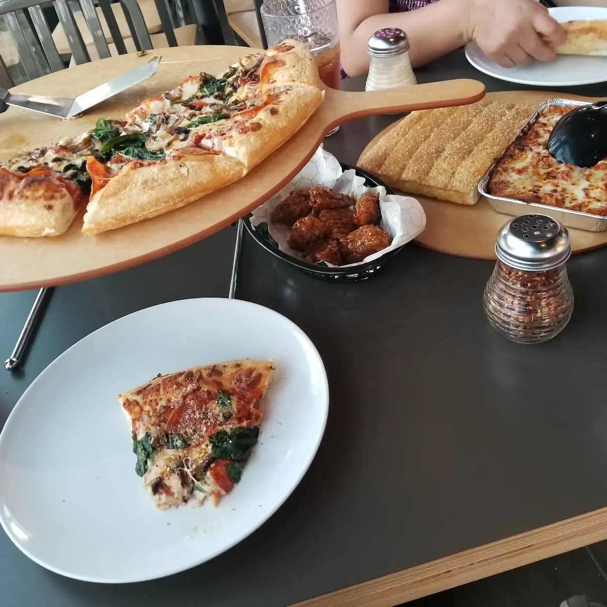 Pasta Hawaiian Pizza