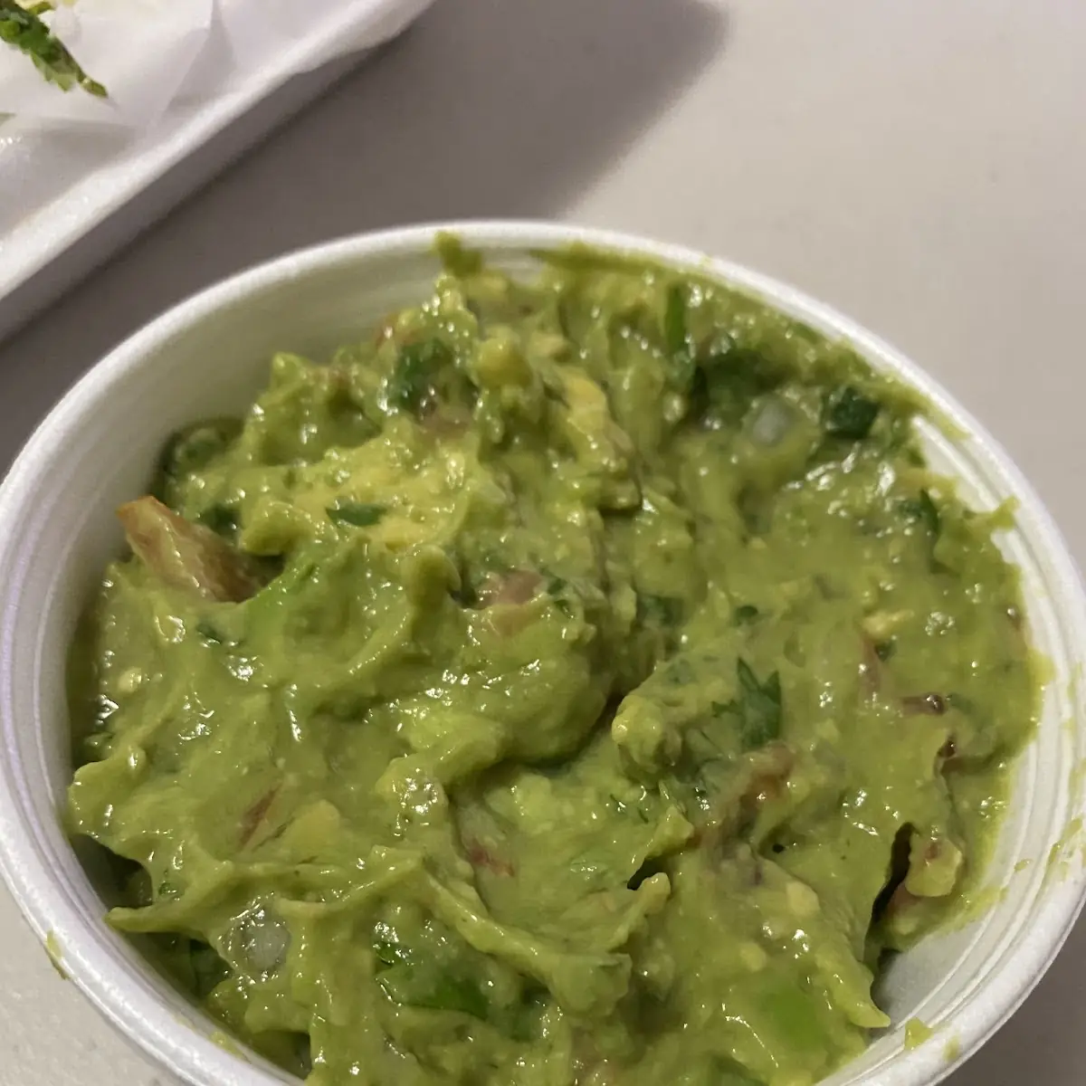 4 Oz Guacamole & Chips