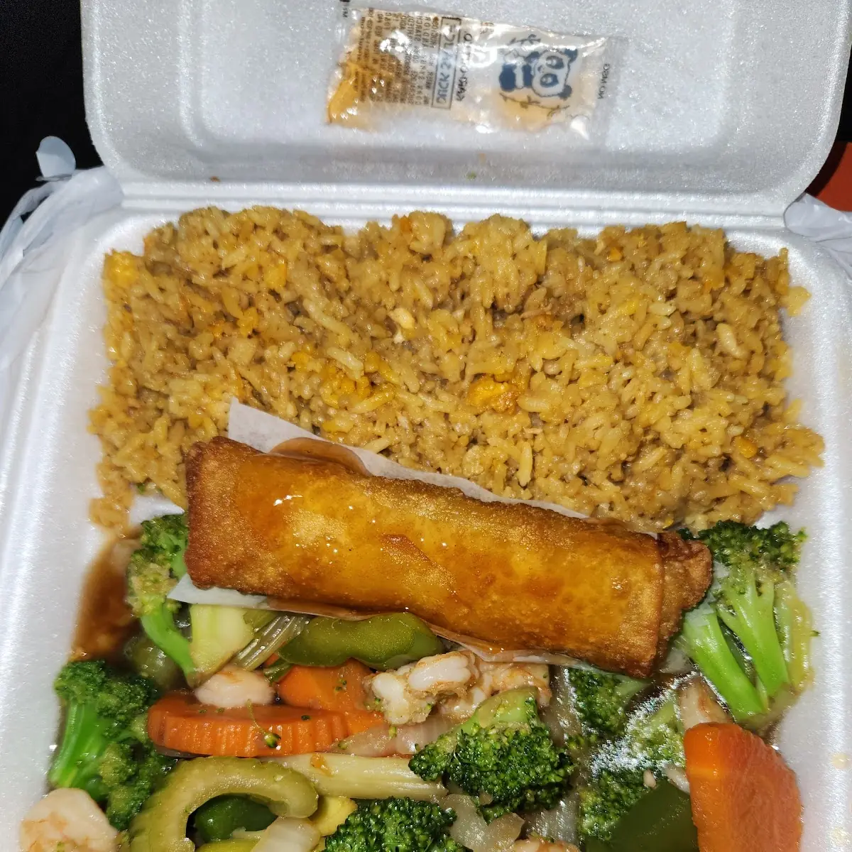 Shrimp &Broccoli with Egg Roll & Fried Rice