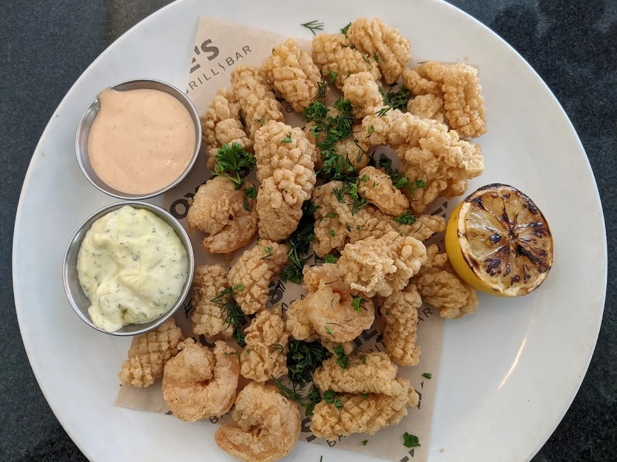Deep Fried Shrimp and Calamari